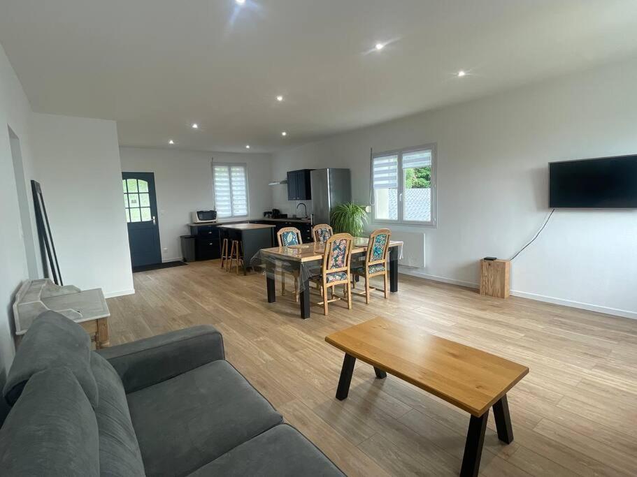 Banting Room Dury  외부 사진